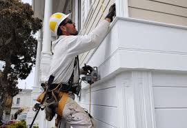 Best Insulated Siding Installation  in Frontenac, KS